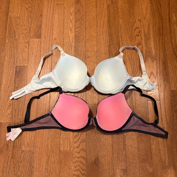 Lot of 2 Victoria secret PINK bras - Picture 2 of 4